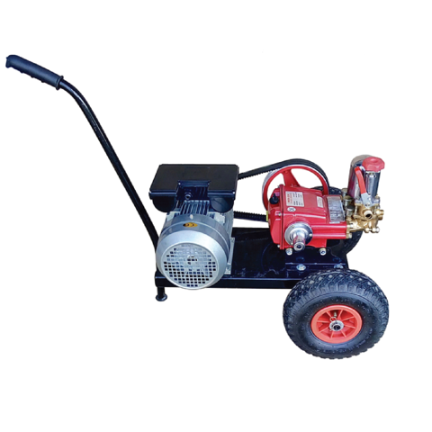 Sprayers with electric motor